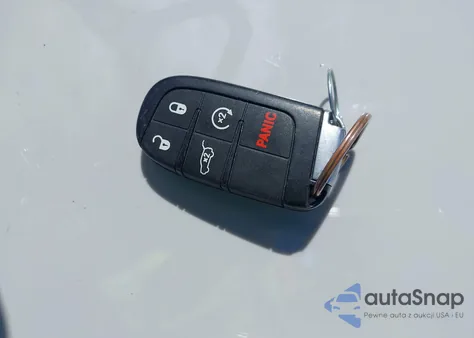 2017 Jeep Grand Cherokee Trailhawk 4X4 из США, поврежденный, VIN 1C4RJFLT7HC754925